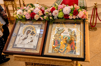 Престольный день в честь Иверской иконы Божией Матери.